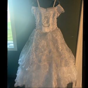 Girls First Communion Dress With Embroidery